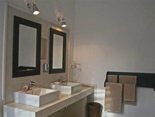Why House Unawatuna